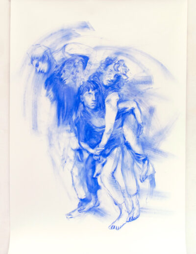 Joana und Heleen probieren für Aeneas trägt Anchises aus dem brennenden Troja, nach Raffael da Urbino, blaue Pastellkreide auf Zeichenkarton, 220 × 150 cm, 2022